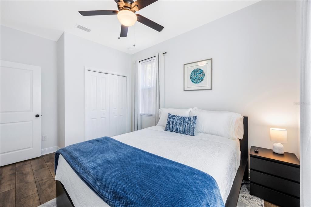 На продажу: $749,900 (4 спален, 3 ванн, 2650 Квадратных фут)