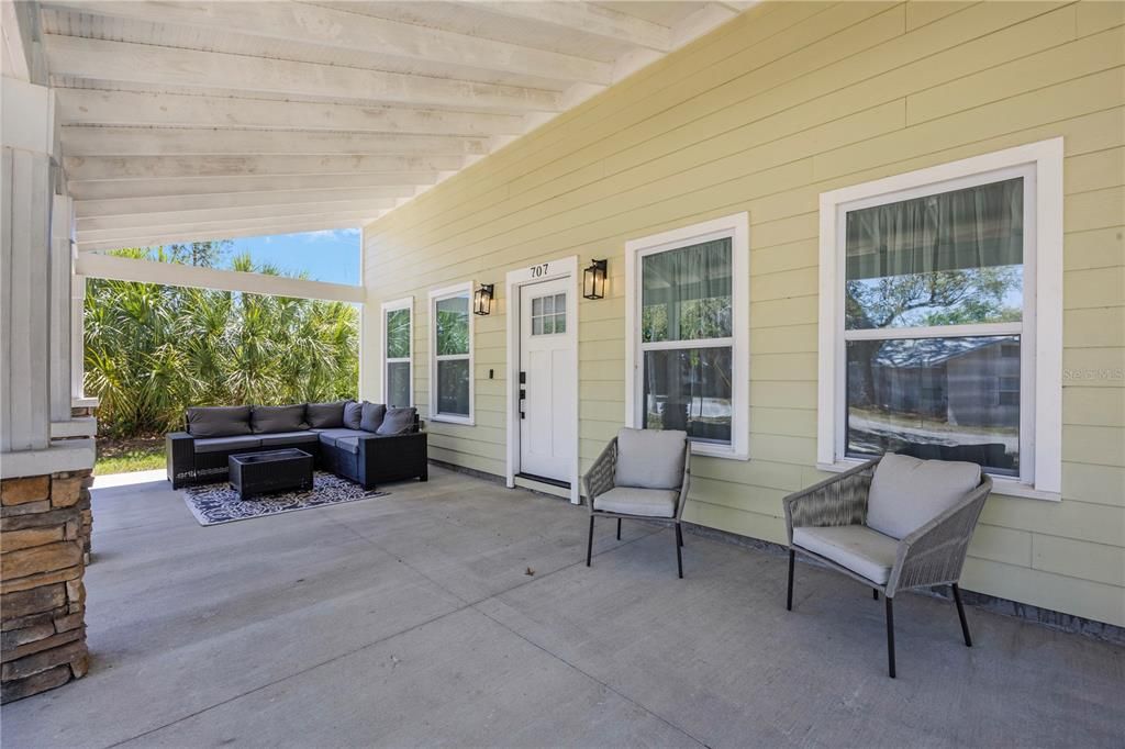 На продажу: $749,900 (4 спален, 3 ванн, 2650 Квадратных фут)