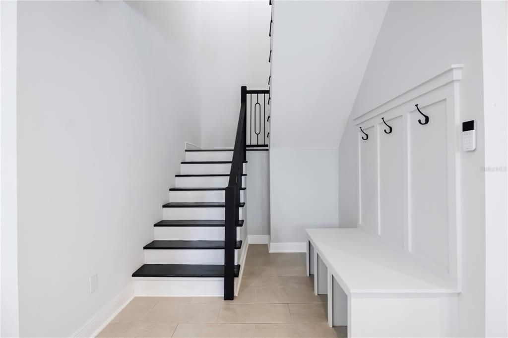 На продажу: $749,900 (4 спален, 3 ванн, 2650 Квадратных фут)