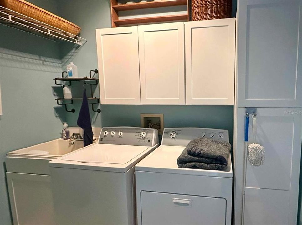 待售: $479,000 (2 贝兹, 2 浴室, 2790 平方英尺)