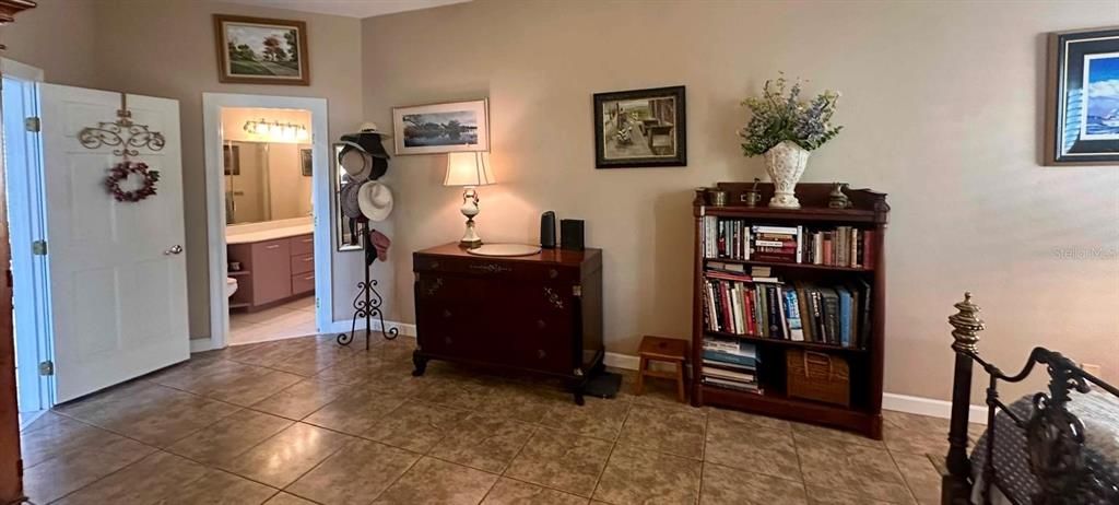 待售: $479,000 (2 贝兹, 2 浴室, 2790 平方英尺)