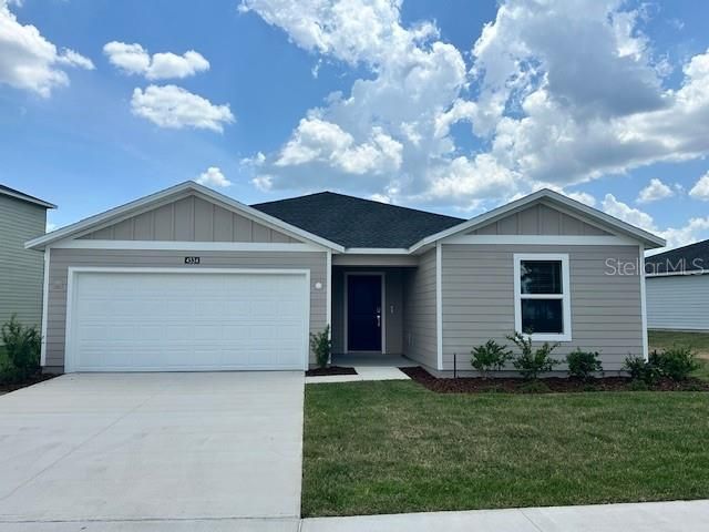 出租: $2,450 (4 贝兹, 3 浴室, 2172 平方英尺)