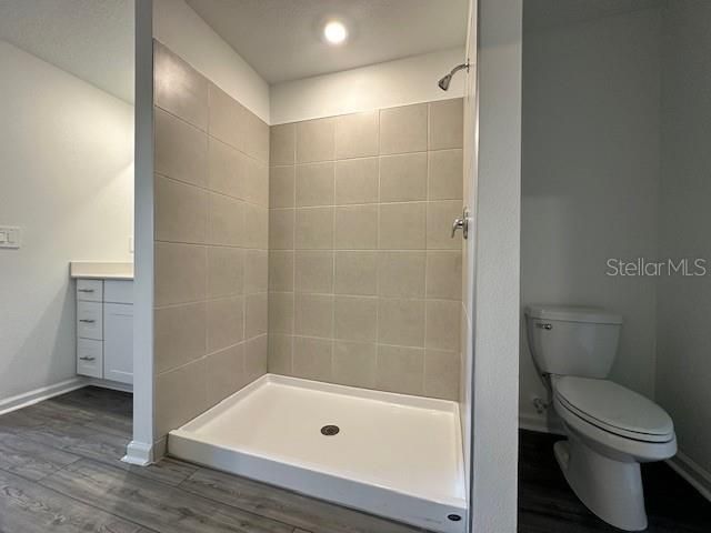 出租: $2,450 (4 贝兹, 3 浴室, 2172 平方英尺)