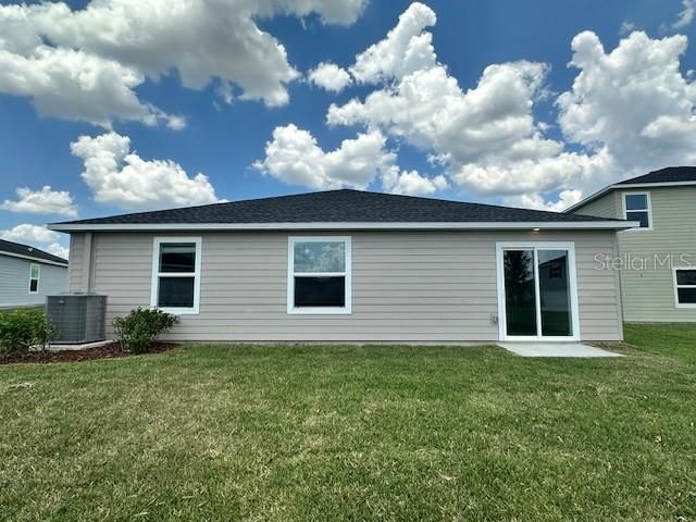 出租: $2,450 (4 贝兹, 3 浴室, 2172 平方英尺)