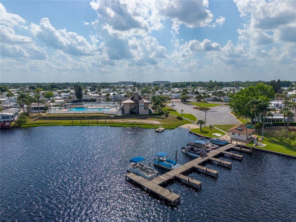 На продажу: $132,500 (1 спален, 1 ванн, 676 Квадратных фут)