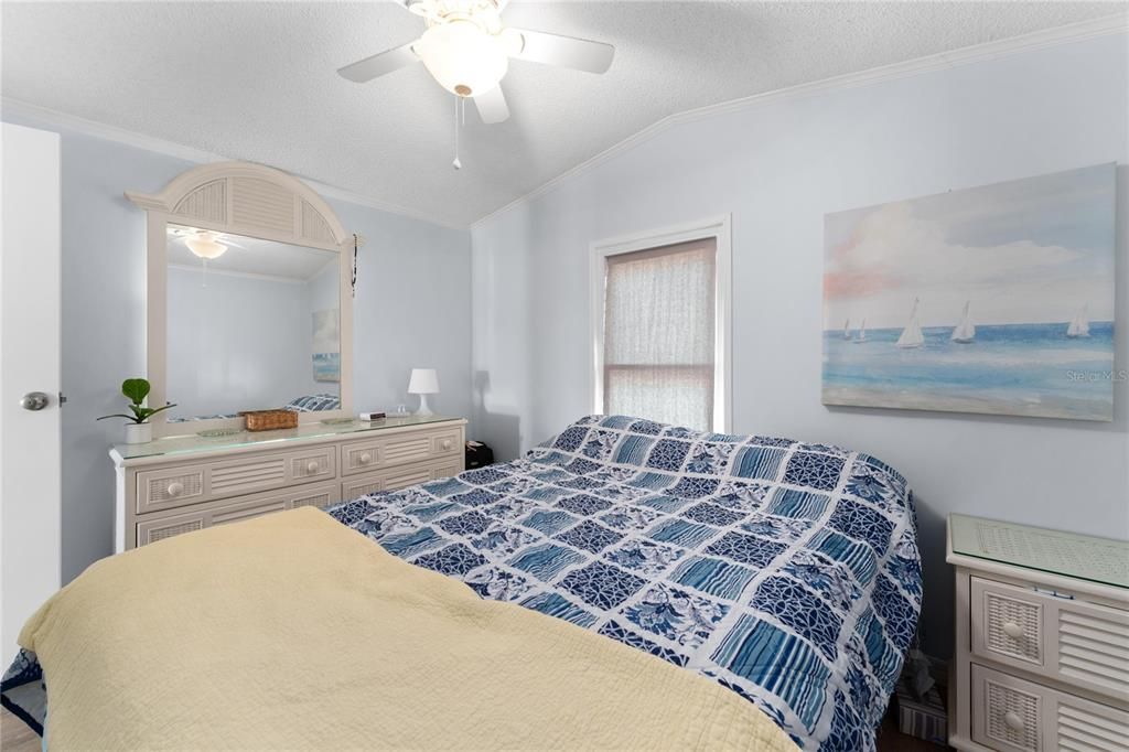 На продажу: $132,500 (1 спален, 1 ванн, 676 Квадратных фут)