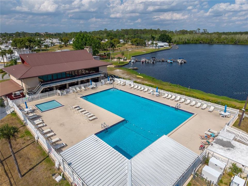 На продажу: $132,500 (1 спален, 1 ванн, 676 Квадратных фут)