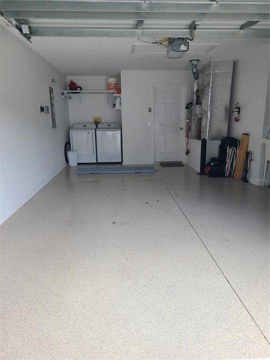 For Sale: $255,900 (1 beds, 1 baths, 875 Square Feet)