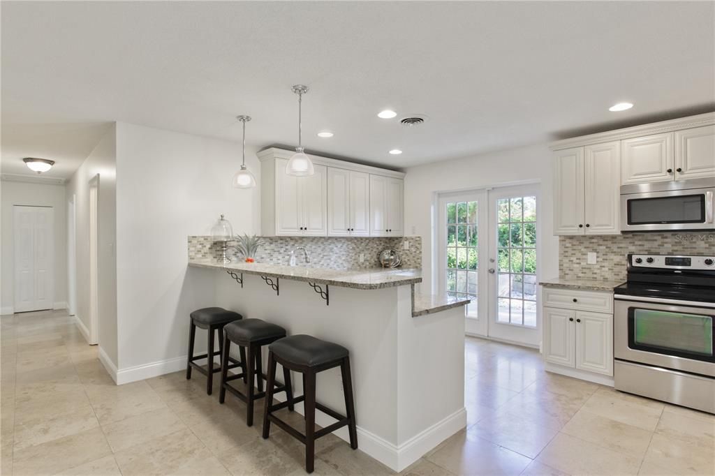 For Sale: $529,000 (4 beds, 2 baths, 1680 Square Feet)