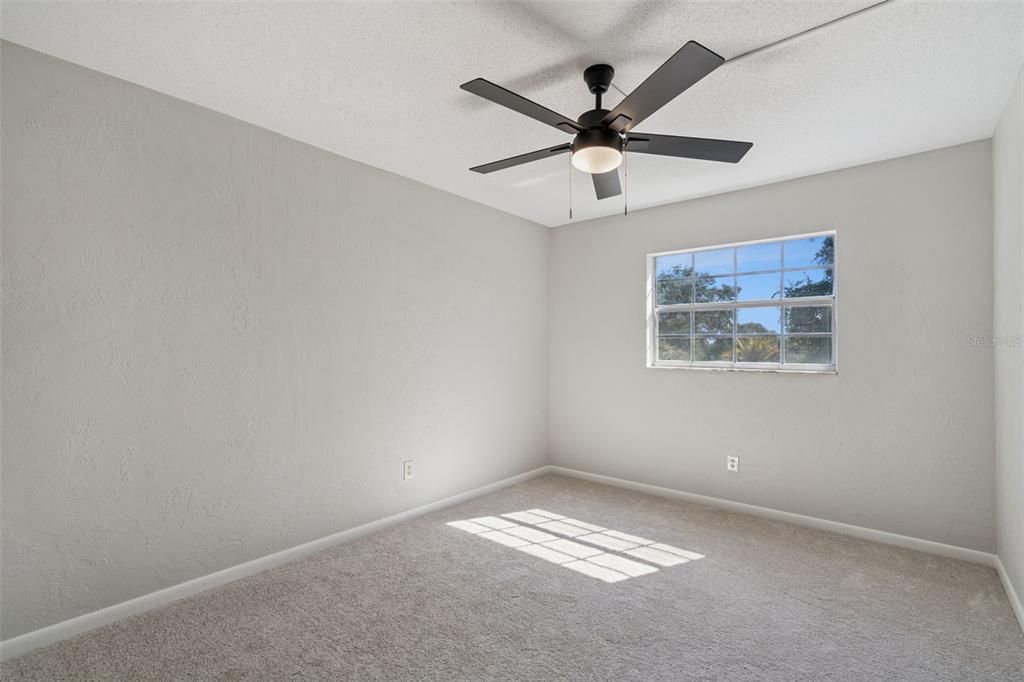 Active With Contract: $295,000 (3 beds, 2 baths, 1708 Square Feet)