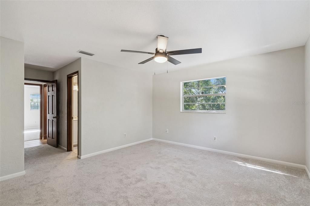 Active With Contract: $295,000 (3 beds, 2 baths, 1708 Square Feet)