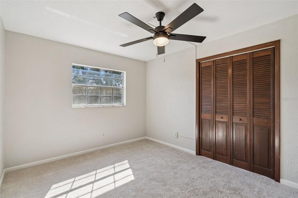 Active With Contract: $295,000 (3 beds, 2 baths, 1708 Square Feet)