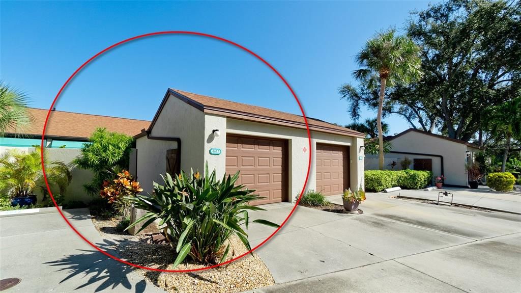 For Sale: $335,000 (2 beds, 2 baths, 1100 Square Feet)