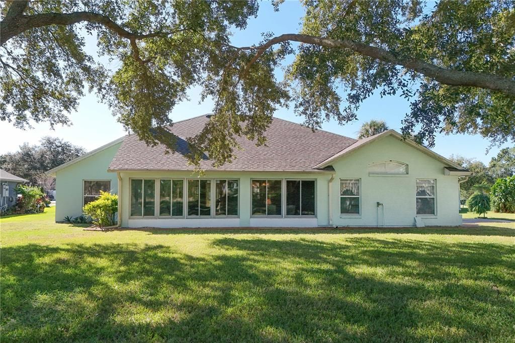 合同活跃: $375,000 (3 贝兹, 2 浴室, 1915 平方英尺)