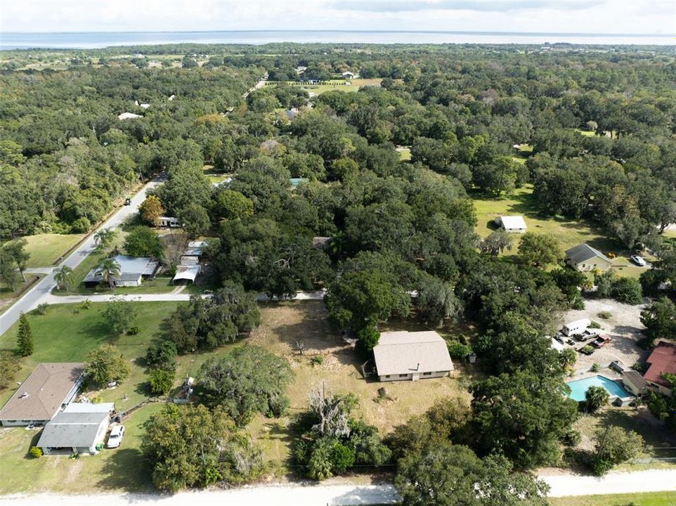 For Sale: $269,900 (4 beds, 2 baths, 1712 Square Feet)