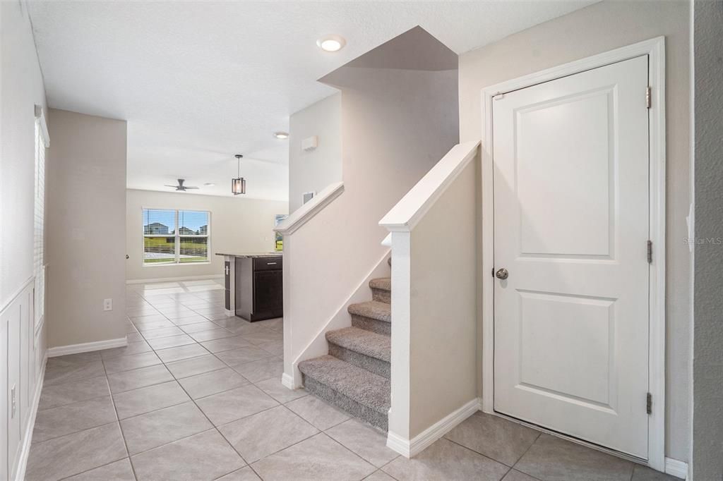 出租: $2,350 (4 贝兹, 2 浴室, 2364 平方英尺)