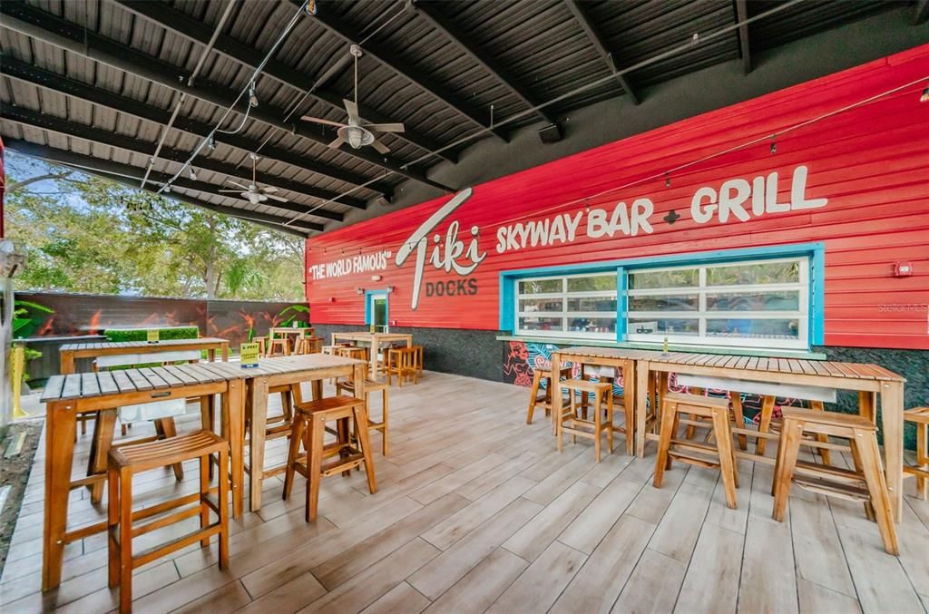 合同活跃: $535,000 (3 贝兹, 2 浴室, 1328 平方英尺)