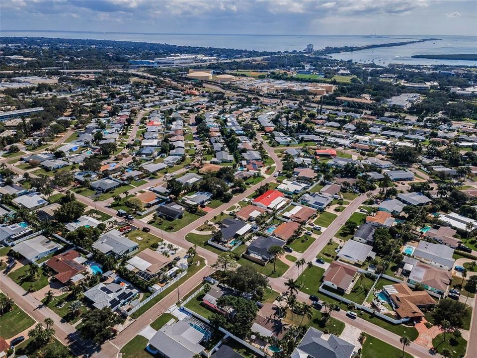 合同活跃: $535,000 (3 贝兹, 2 浴室, 1328 平方英尺)