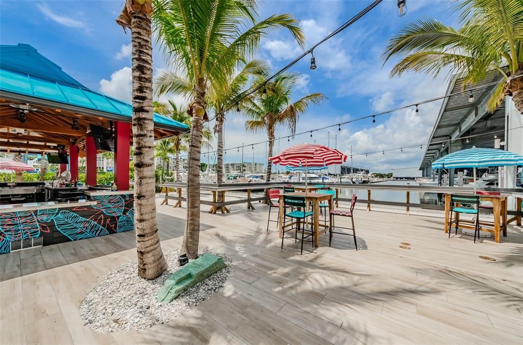 合同活跃: $535,000 (3 贝兹, 2 浴室, 1328 平方英尺)