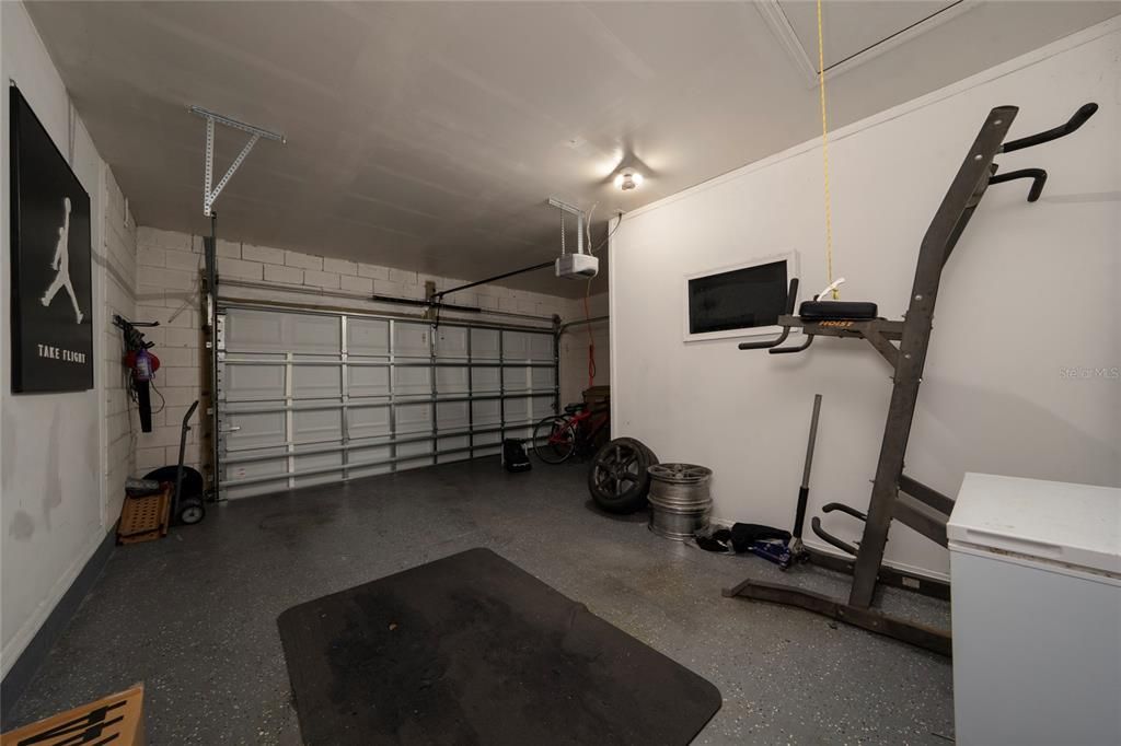 待售: $400,000 (4 贝兹, 2 浴室, 1846 平方英尺)