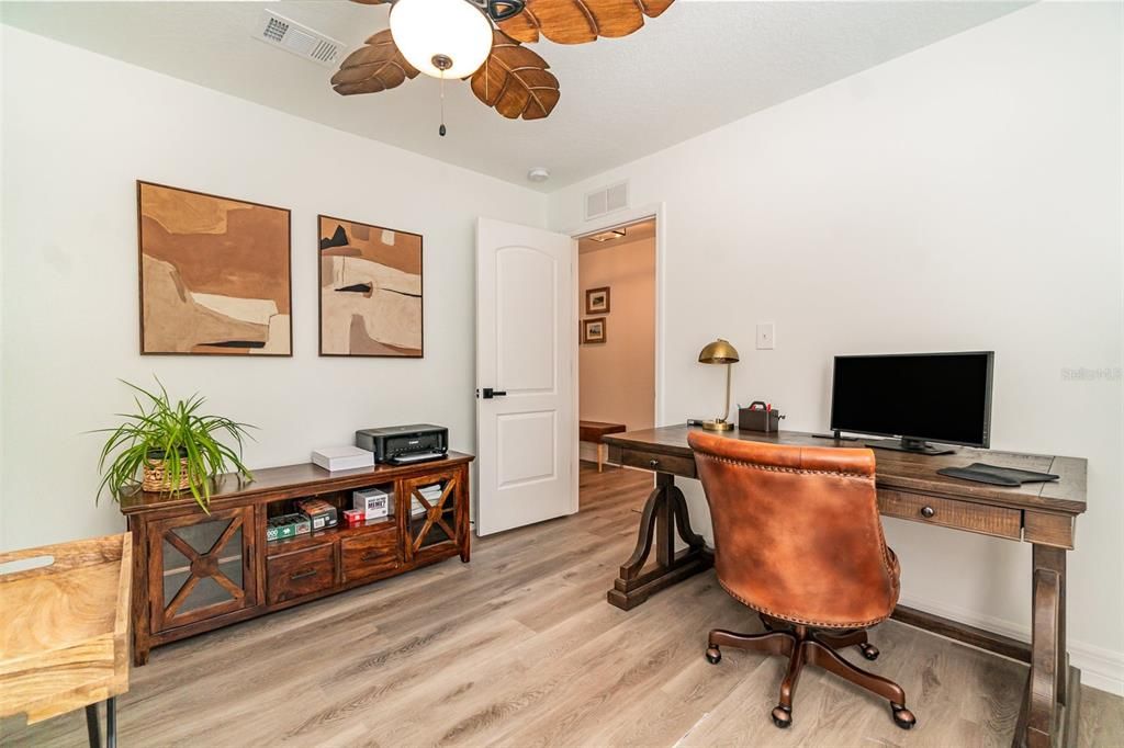 En Venta: $330,000 (3 camas, 2 baños, 1342 Pies cuadrados)