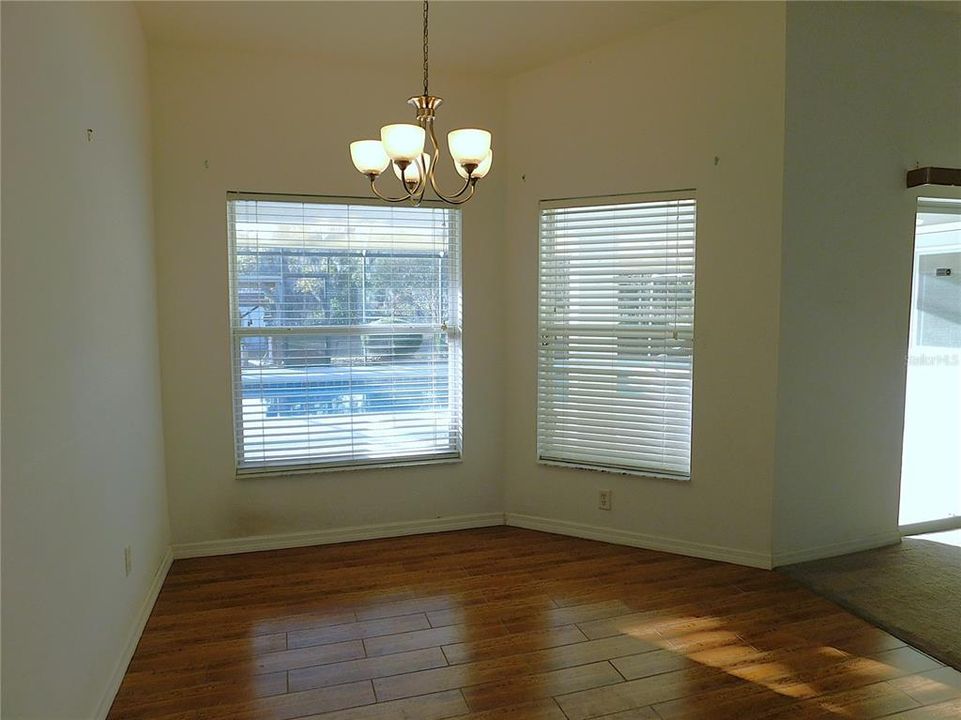 For Sale: $364,900 (4 beds, 2 baths, 2170 Square Feet)