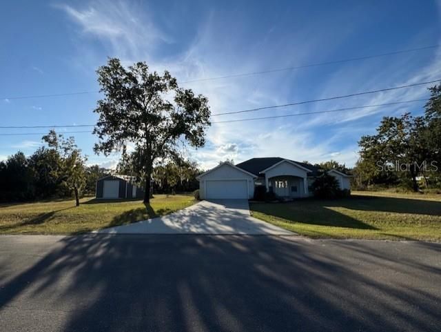 For Sale: $364,900 (4 beds, 2 baths, 2170 Square Feet)