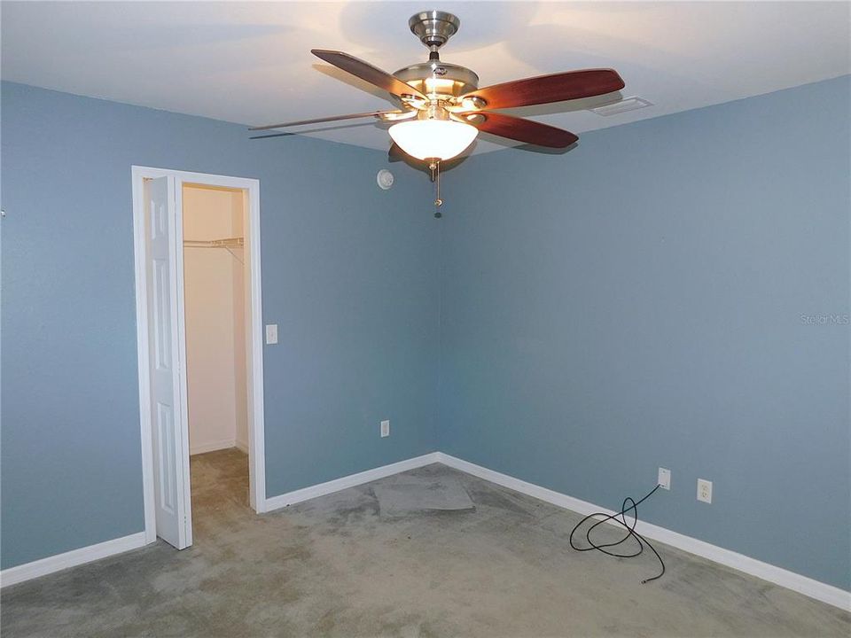 For Sale: $364,900 (4 beds, 2 baths, 2170 Square Feet)