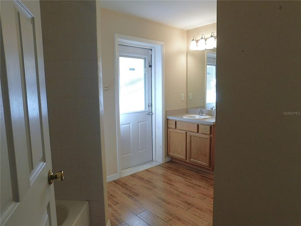 For Sale: $364,900 (4 beds, 2 baths, 2170 Square Feet)