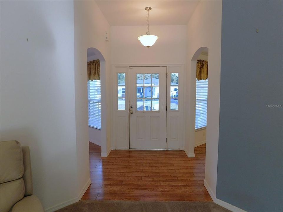 For Sale: $364,900 (4 beds, 2 baths, 2170 Square Feet)