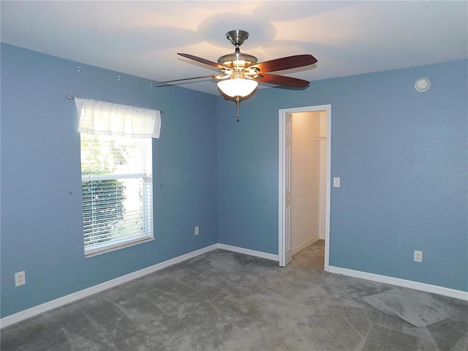 For Sale: $364,900 (4 beds, 2 baths, 2170 Square Feet)