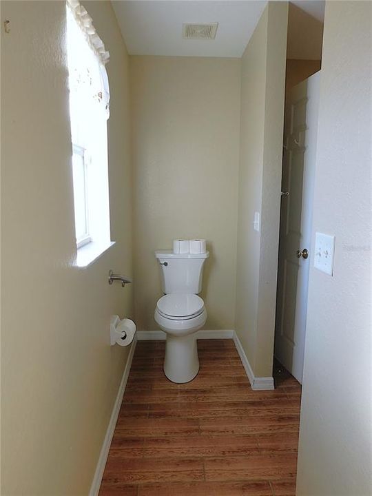 For Sale: $364,900 (4 beds, 2 baths, 2170 Square Feet)