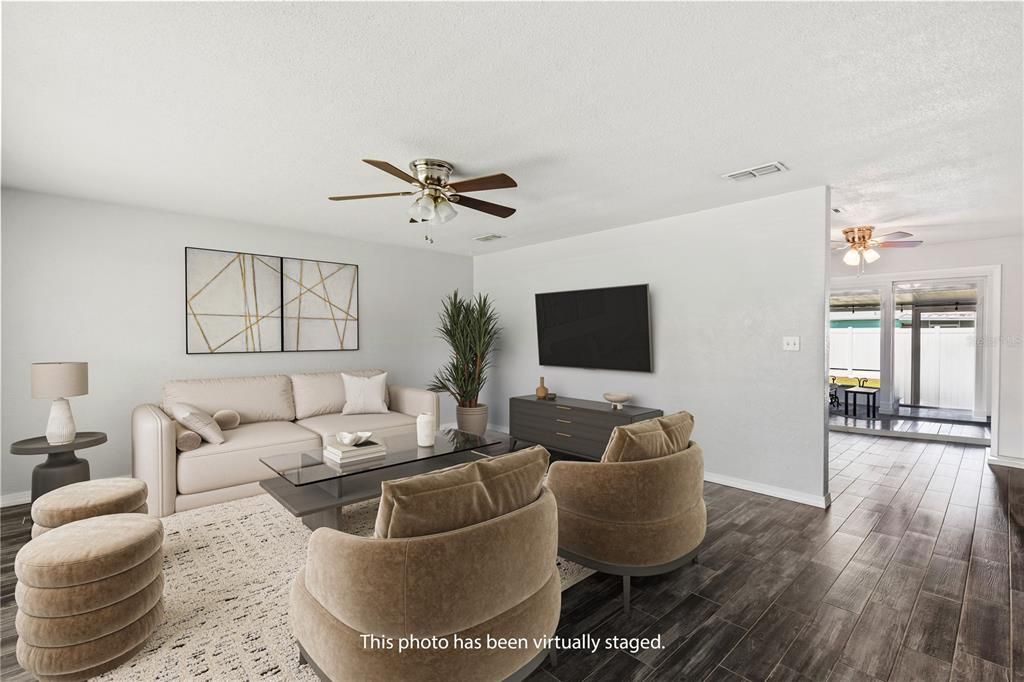 待售: $275,000 (3 贝兹, 2 浴室, 1134 平方英尺)