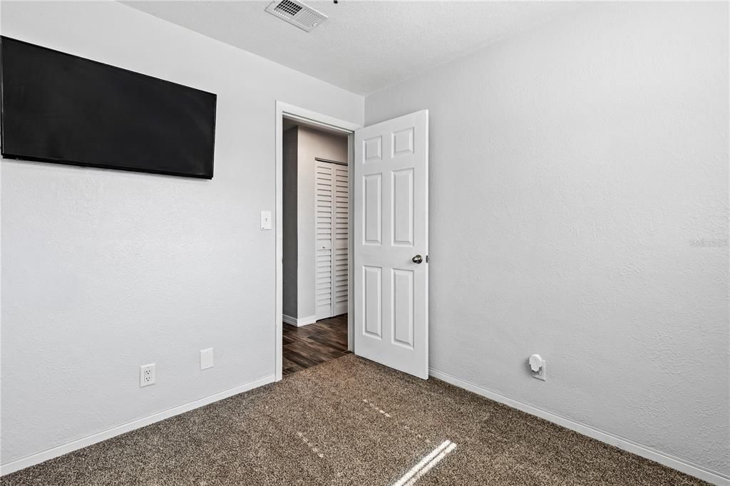 待售: $275,000 (3 贝兹, 2 浴室, 1134 平方英尺)