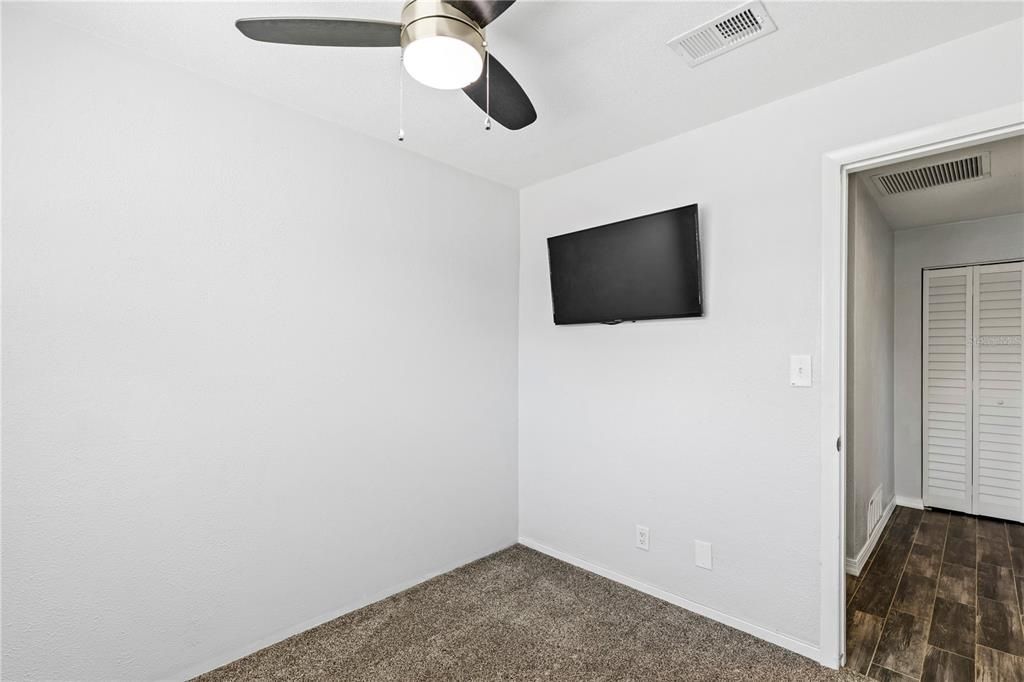 待售: $275,000 (3 贝兹, 2 浴室, 1134 平方英尺)