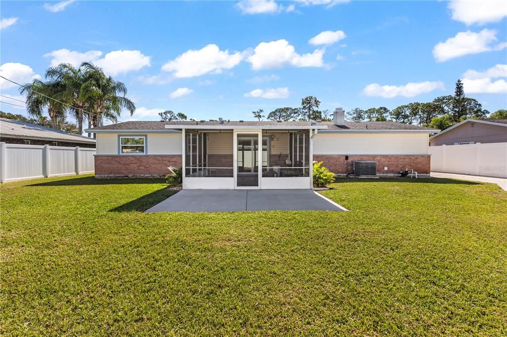 待售: $275,000 (3 贝兹, 2 浴室, 1134 平方英尺)