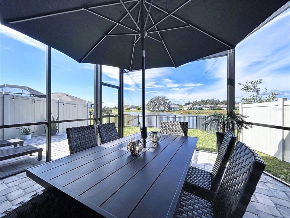 En Venta: $365,000 (3 camas, 2 baños, 1565 Pies cuadrados)