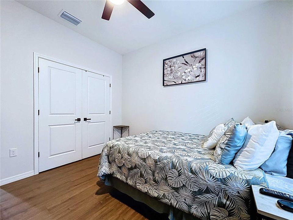 En Venta: $365,000 (3 camas, 2 baños, 1565 Pies cuadrados)