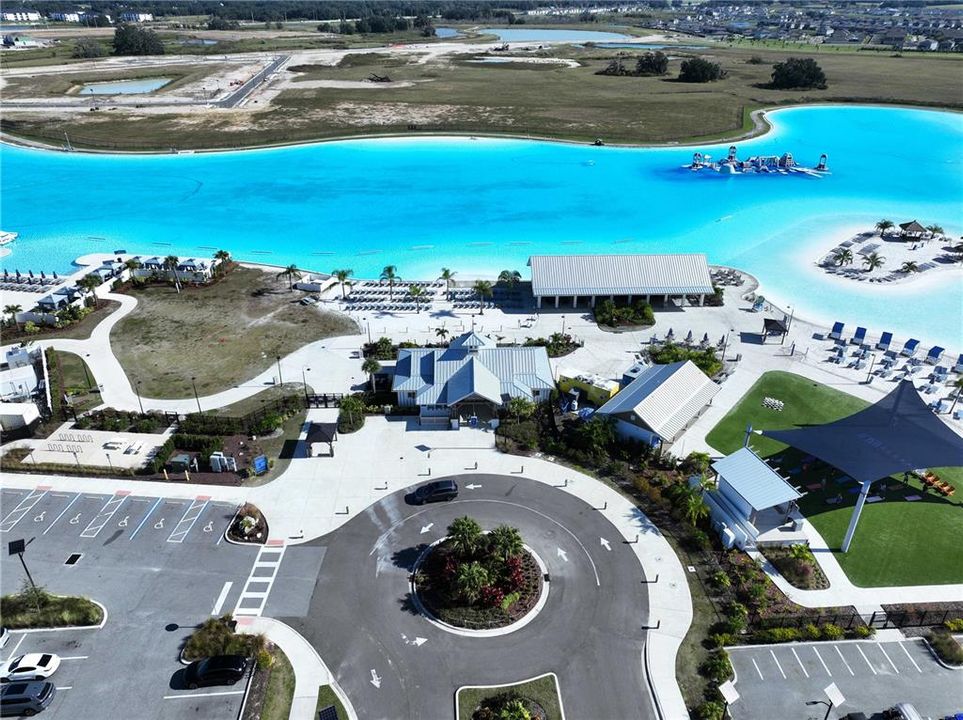 En Venta: $365,000 (3 camas, 2 baños, 1565 Pies cuadrados)