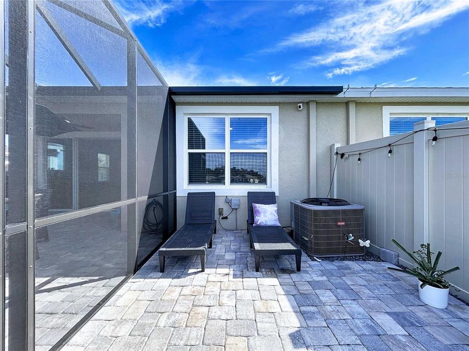 En Venta: $365,000 (3 camas, 2 baños, 1565 Pies cuadrados)