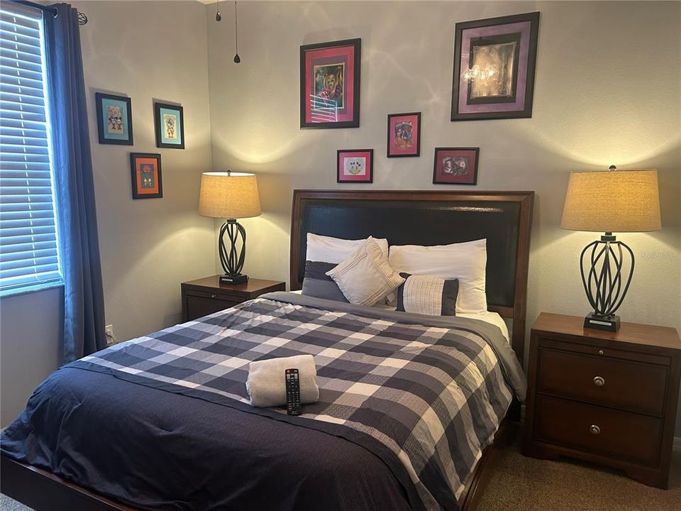 For Sale: $390,000 (4 beds, 3 baths, 1833 Square Feet)