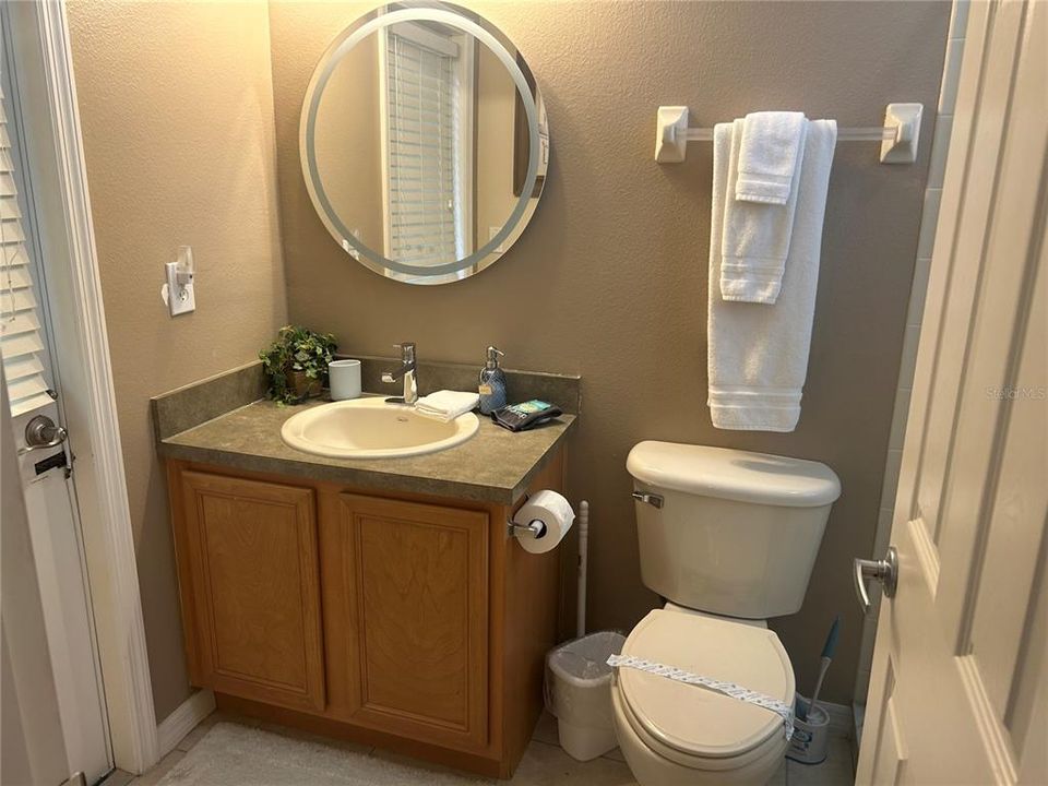 For Sale: $390,000 (4 beds, 3 baths, 1833 Square Feet)