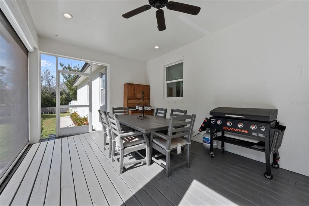 Active With Contract: $795,000 (4 beds, 2 baths, 2700 Square Feet)