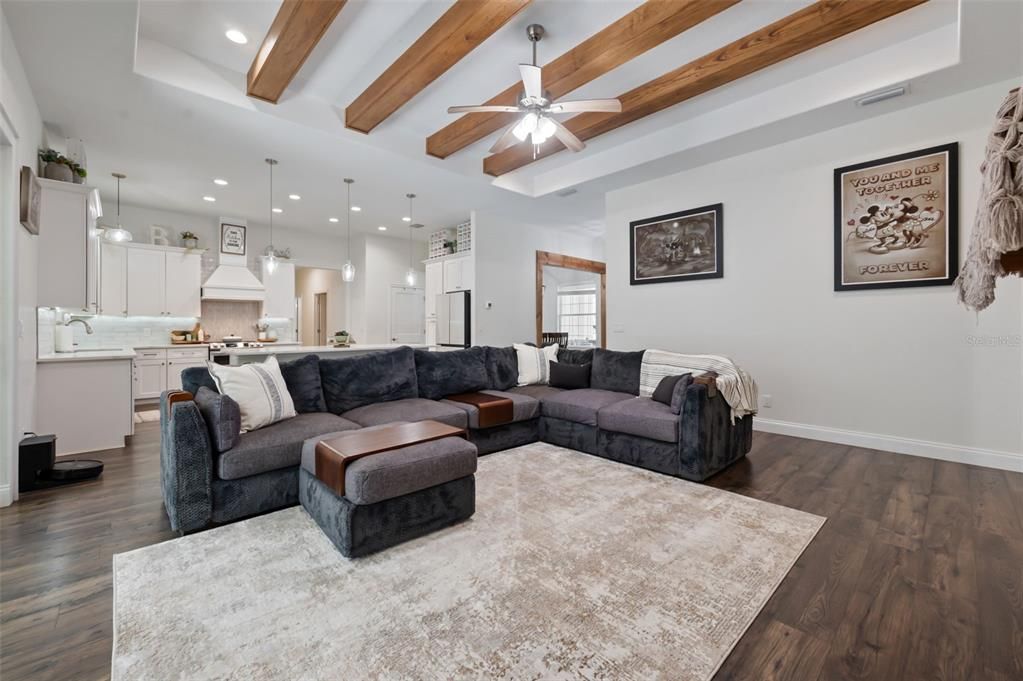 Active With Contract: $795,000 (4 beds, 2 baths, 2700 Square Feet)