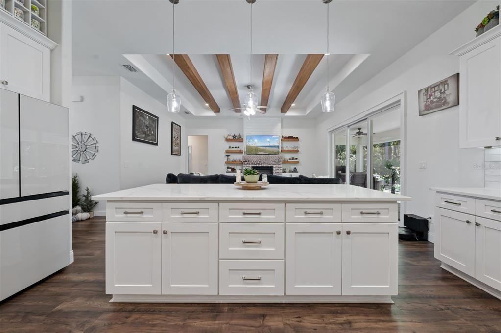 Active With Contract: $795,000 (4 beds, 2 baths, 2700 Square Feet)