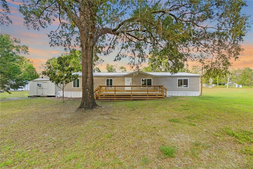 На продажу: $300,000 (4 спален, 2 ванн, 1782 Квадратных фут)