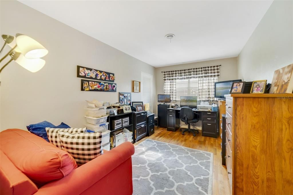 For Sale: $699,900 (3 beds, 2 baths, 1896 Square Feet)