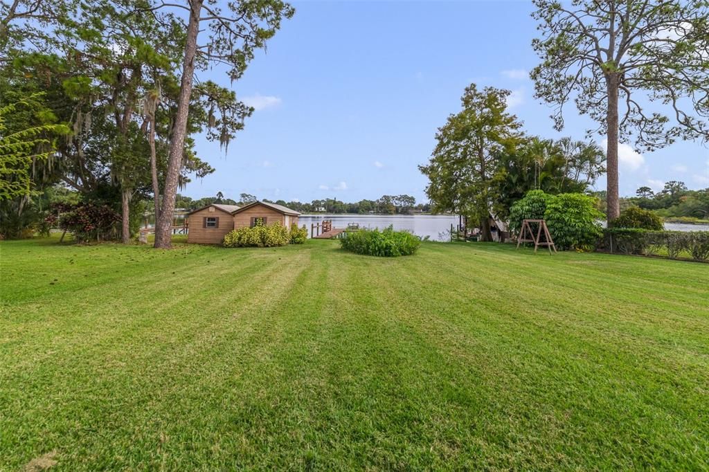 For Sale: $699,900 (3 beds, 2 baths, 1896 Square Feet)