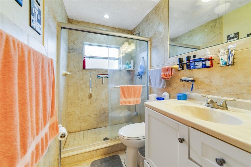 For Sale: $699,900 (3 beds, 2 baths, 1896 Square Feet)