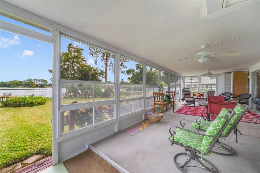 For Sale: $699,900 (3 beds, 2 baths, 1896 Square Feet)